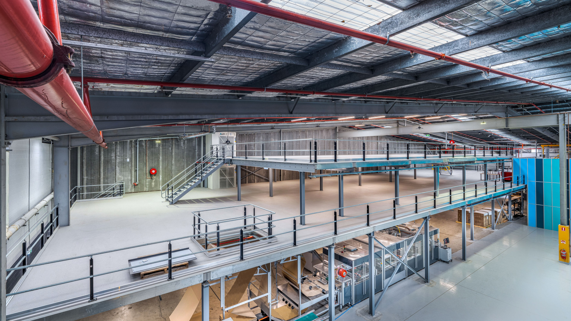 How to design a mezzanine returns processing zone for ecommerce warehouses