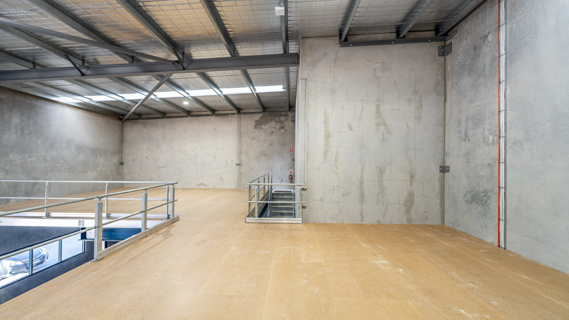 Best Practise for Minimising Hazards in Warehouses with Mezzanine Systems