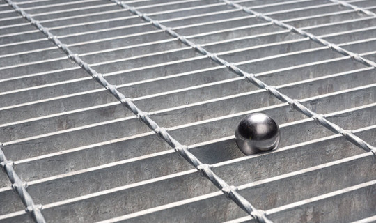 The Importance of Ball Proof Mesh Decking in Mezzanine Design